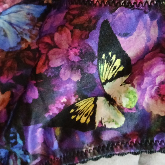 VS Brazilian panty&bra - Picture 5 of 9